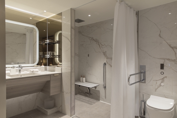 Silversea Silver Nova - Silver Suite 3, ©Silversea Cruises Ltd.jpg